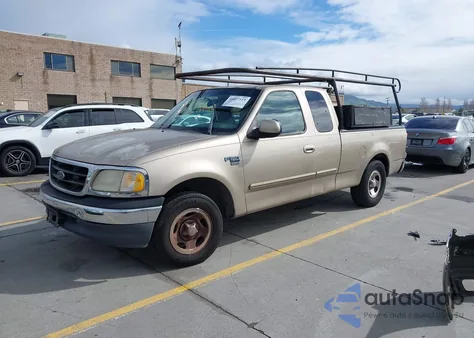 2000 Ford F-150 Lariat/Work Series/Xl/Xlt z USA, uszkodzony, nr VIN 1FTRX17LXYKA96552